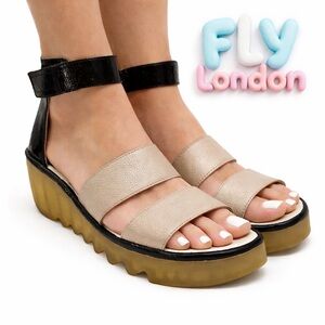 Fly London Bono Silver Leather Wedge Sandals Women’s 37 / US 6.5 Pre-Owned